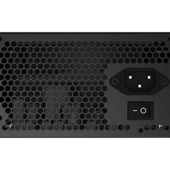 Gigabyte P450B 80 + Bronze Power Supply